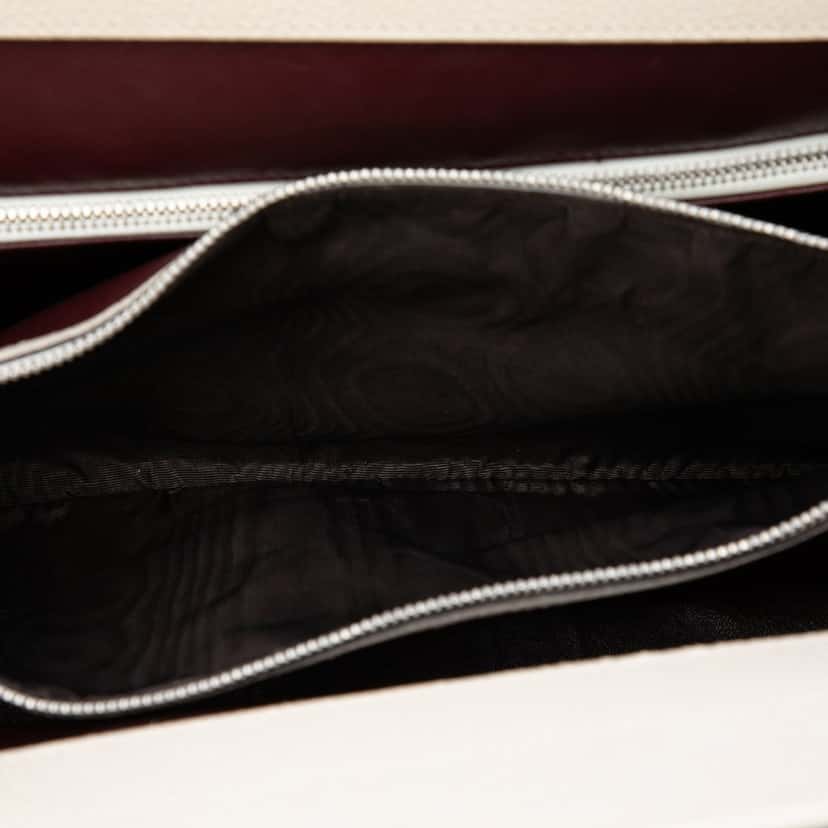 Gucci Medium Calfskin Zumi Top Handle Bag White Leather Very good condition - Model View