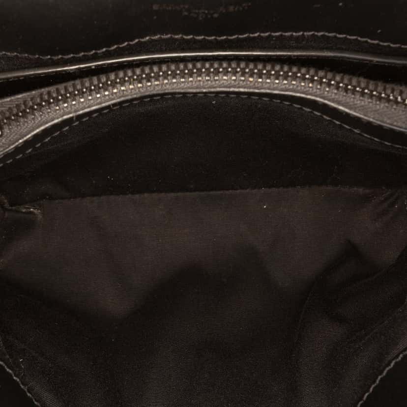 Saint Laurent Small Matelasse Calfskin Monogram Monochrome LouLou Shoulder Bag Black Leather Very good condition - Model View