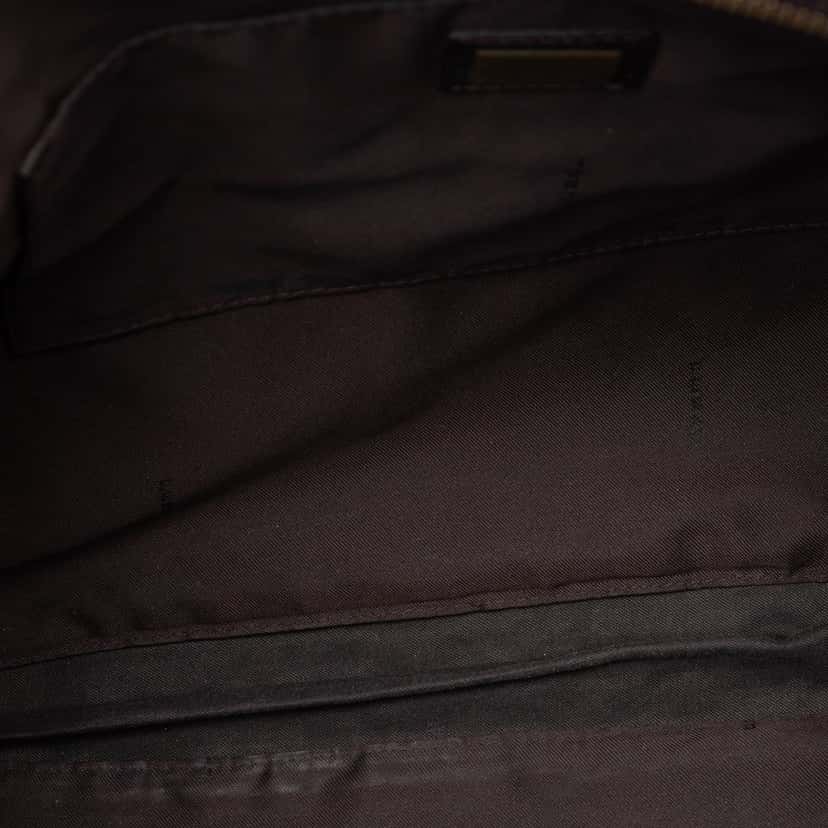 Fendi Zucca Canvas Crossbody Brown Very good condition - Model View