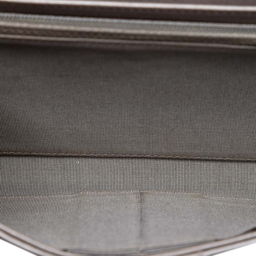 Chanel Quilted Metallic Lambskin Boy Clutch On Chain Brown Leather Very good condition - Model View