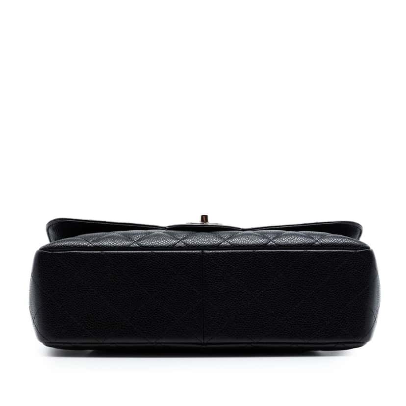Chanel Jumbo Classic Caviar Single Flap Black Leather Very good condition - Inside View