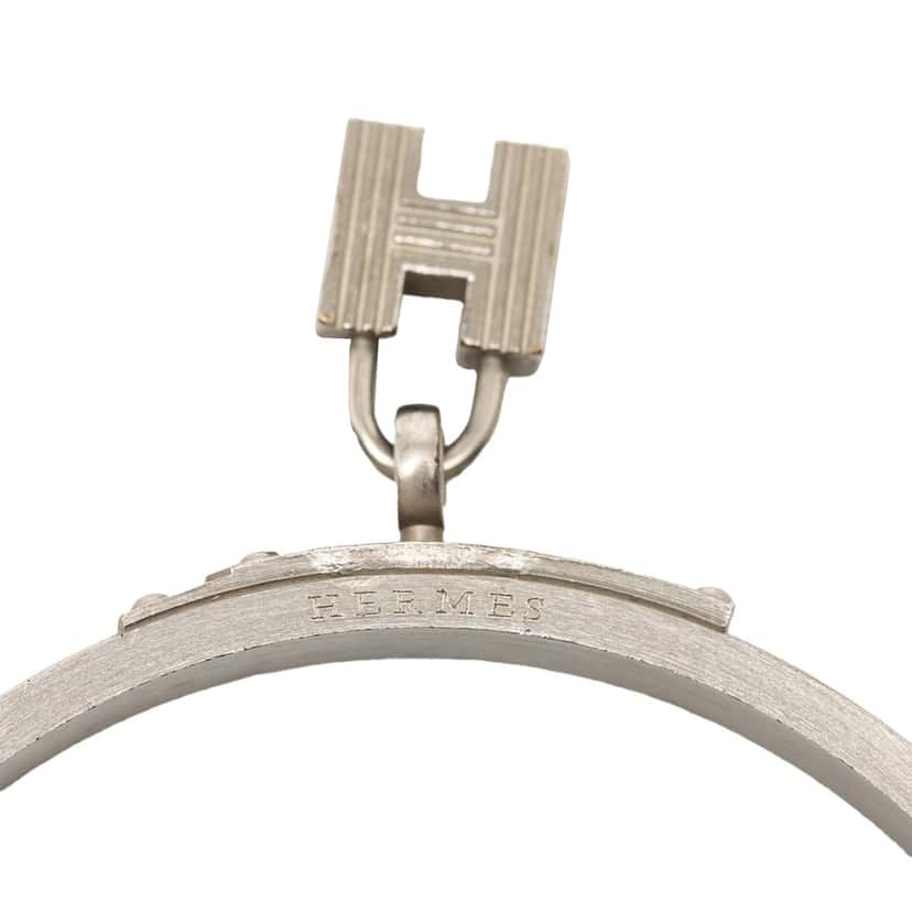 Hermès Leather Kelly Cadena Lock Bangle Bracelet Black Leather Very good condition - Model View
