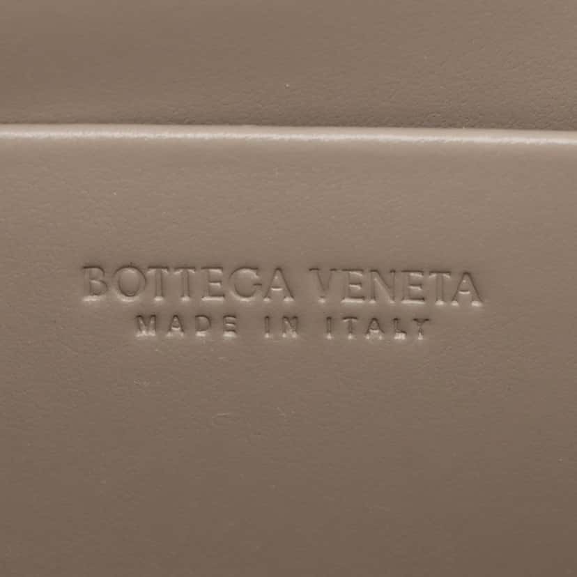 Bottega Veneta Calfskin Intrecciato Bang Bang Vanity Case Beige Leather Very good condition - Box View
