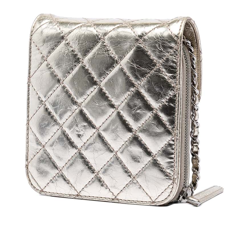 Chanel Quilted Metallic Aged Calfskin Clams Wallet on Chain Gold Leather Very good condition - Back View