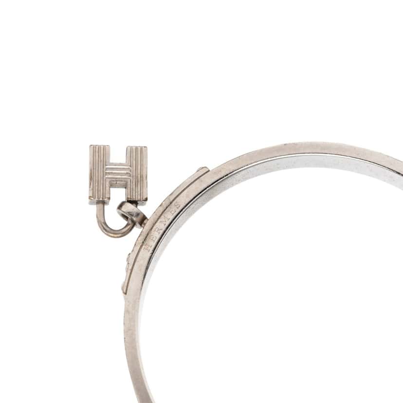 Hermès Epsom and Palladium Plated Kelly Cadena Lock Bangle Bracelet Other Metal Very good condition - Model View