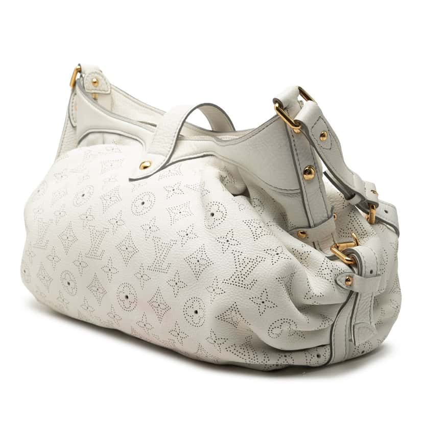 Louis Vuitton Monogram Mahina XS White Leather Very good condition - Back View
