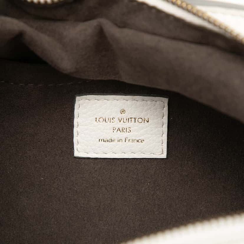 Louis Vuitton Monogram Mahina XS White Leather Very good condition - Box View