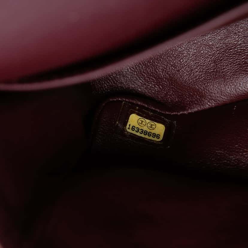 Chanel Medium Classic Lambskin Double Flap Black Leather Very good condition - Box View