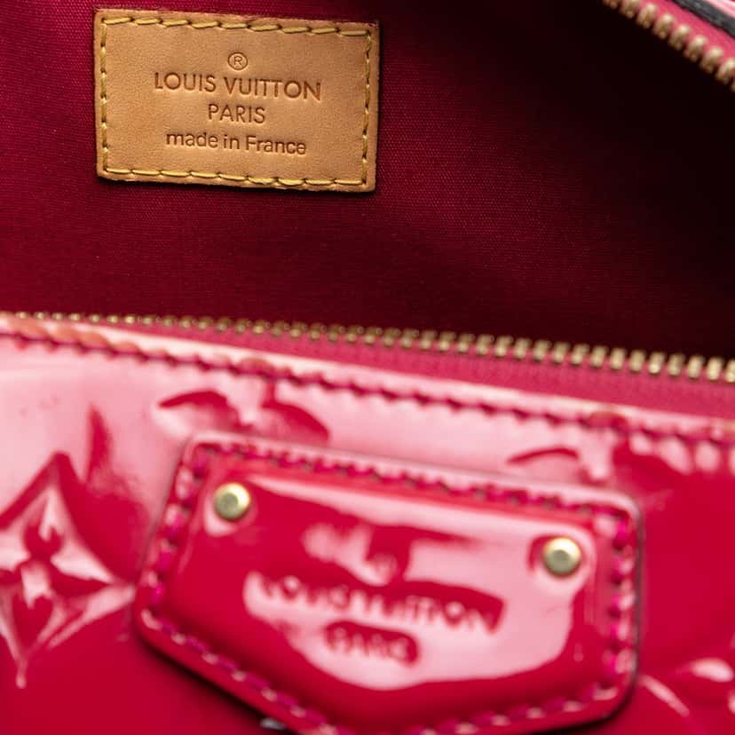 Louis Vuitton Monogram Vernis Montana Red Leather Good condition - Box View