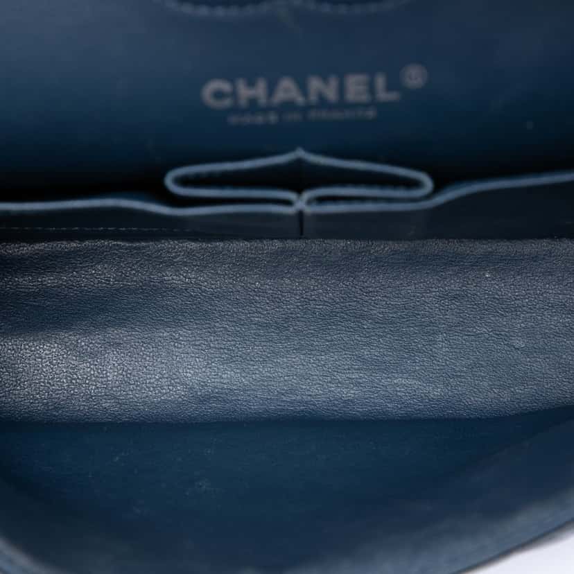 Chanel Small Classic Lambskin Double Flap Blue Leather Very good condition - Model View