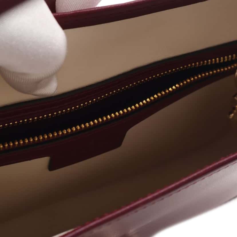 Gucci Medium Grained Calfskin Jackie 1961 Crossbody Red Leather Very good condition - Model View