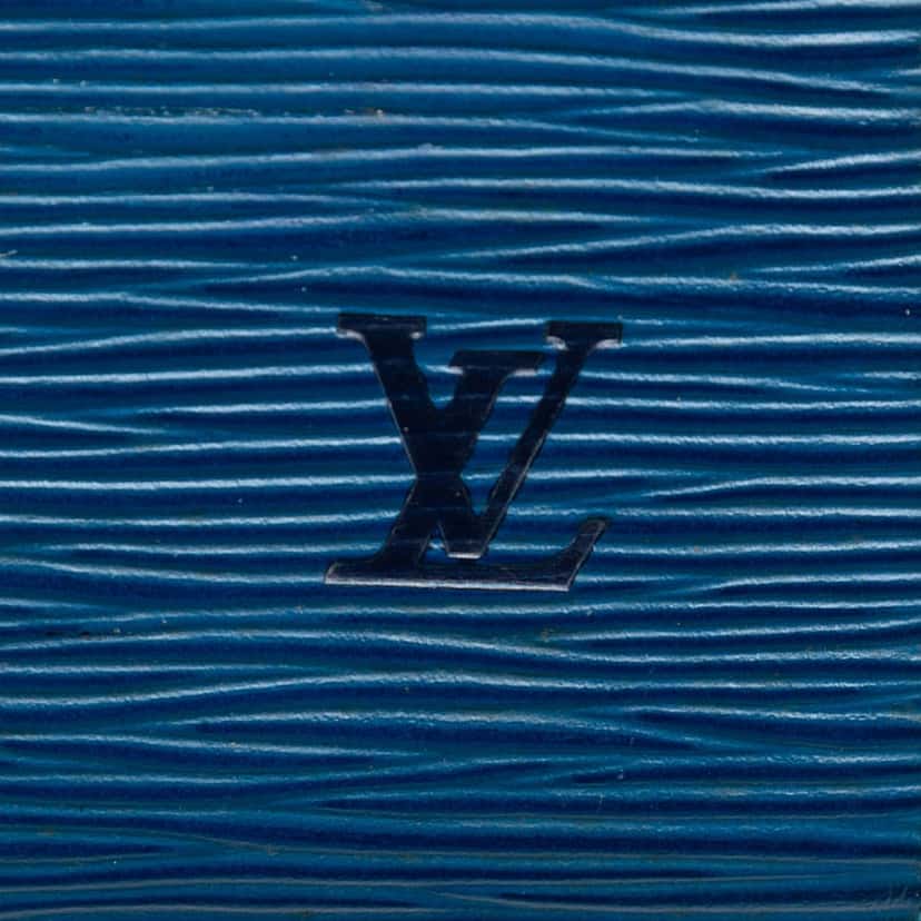 Louis Vuitton Epi Pochette Accessoires Blue Leather Very good condition - Box View