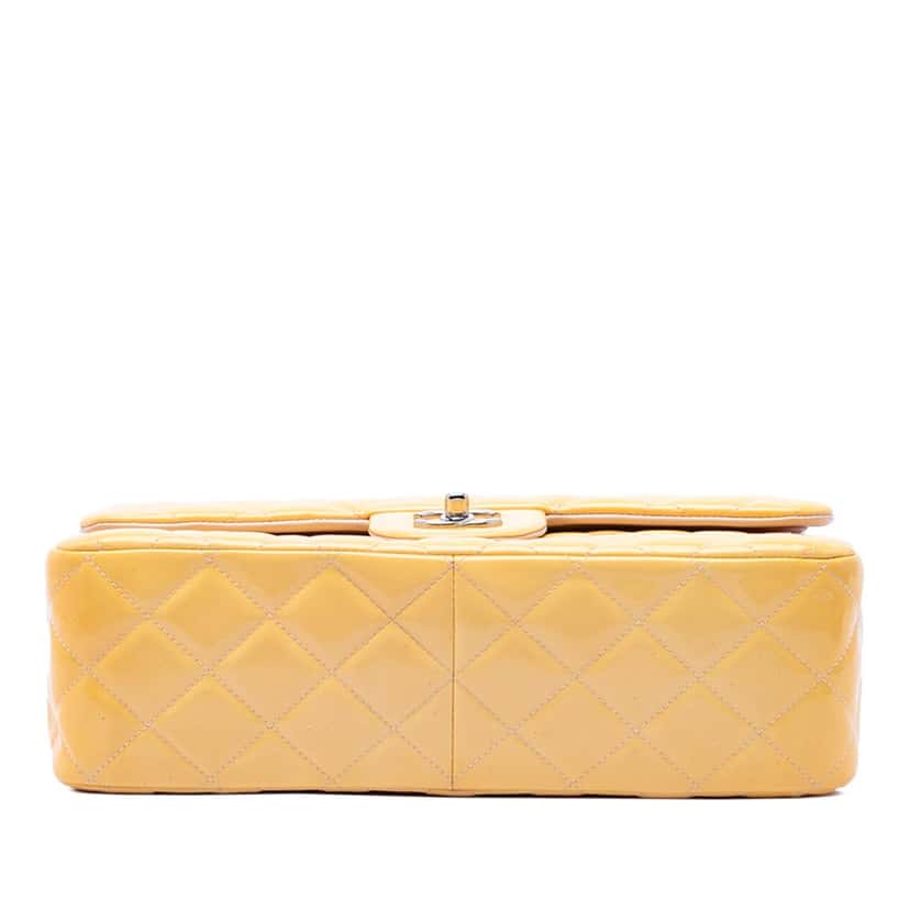 Chanel Jumbo Classic Patent Double Flap Yellow Leather Very good condition - Inside View