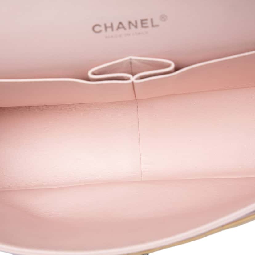 Chanel Jumbo Classic Patent Double Flap Yellow Leather Very good condition - Model View