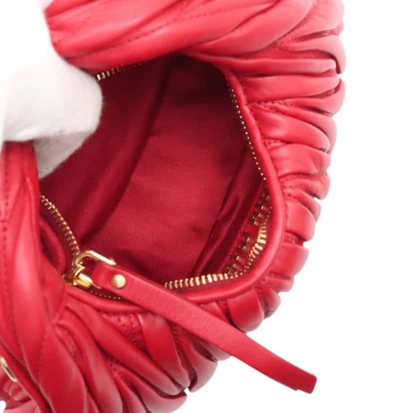 Miu Miu Mini Matelasse Nappa Wander Hobo Red Leather Very good condition - Box View