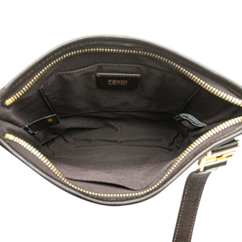 Fendi Zucchino Spalmati Crossbody Brown Very good condition - Model View