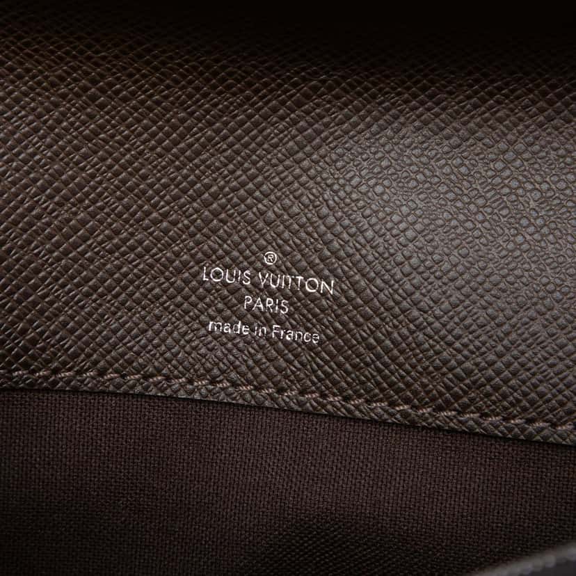 Louis Vuitton Taiga Belaia Clutch Brown Leather Very good condition - Box View