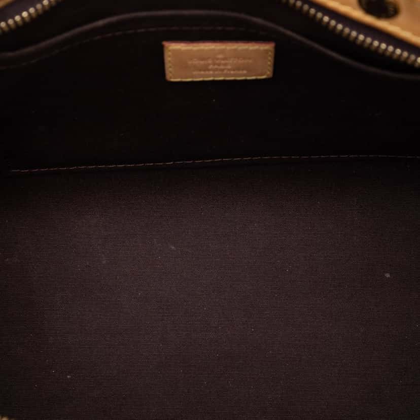 Louis Vuitton Monogram Vernis Brea PM Purple Leather Very good condition - Model View