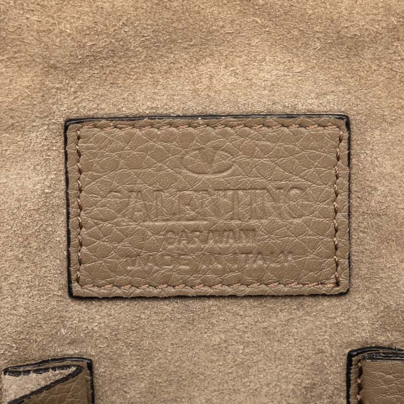 Valentino Grained Calfskin Rockstud Clutch Brown Leather Very good condition - Box View