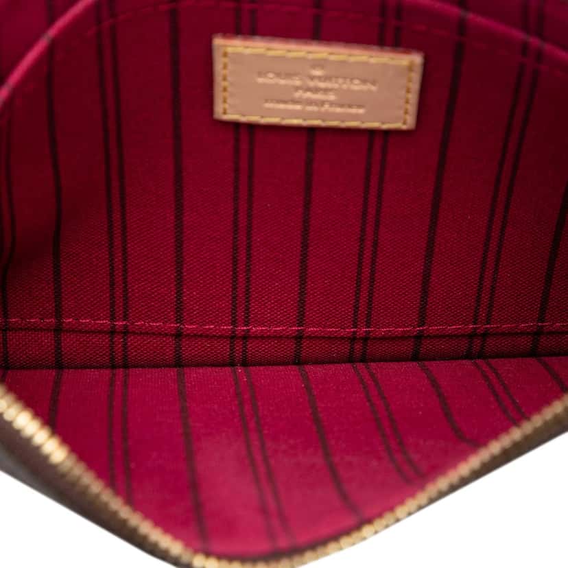 Louis Vuitton Monogram Neverfull MM Pouch Brown Very good condition - Model View