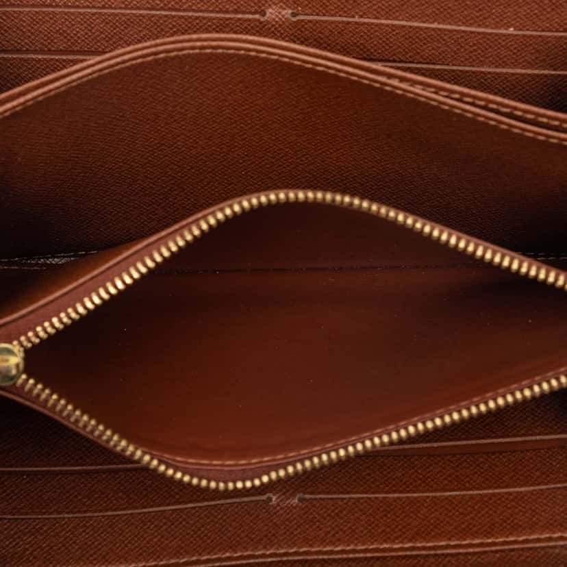 Louis Vuitton Monogram Zippy Long Wallet Brown Very good condition - Model View