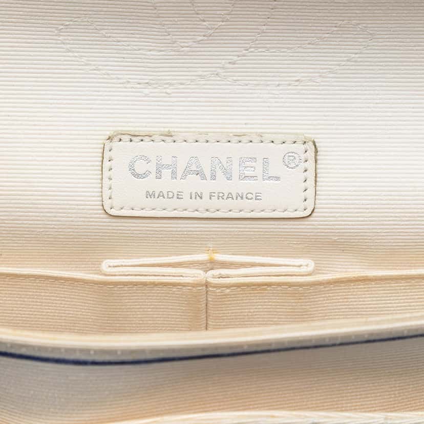 Chanel Medium Classic Printed Grosgrain Double Flap White Very good condition - Box View