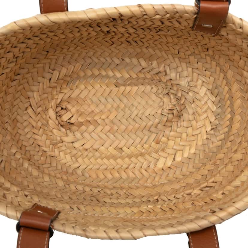 LOEWE Small Raffia Anagram Basket Tote Beige Very good condition - Model View