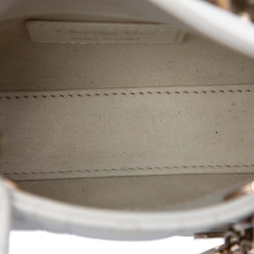 Dior Micro Lambskin Cannage Lady Dior White Leather Very good condition - Model View