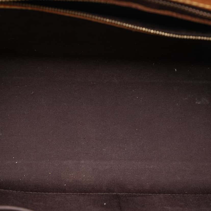 Louis Vuitton Monogram Vernis Brea MM Purple Leather Very good condition - Model View