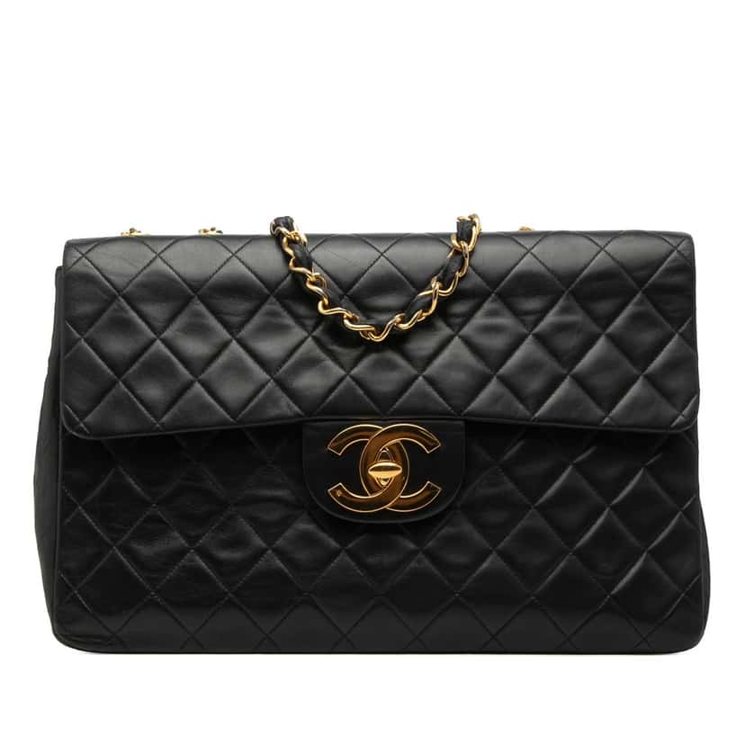 Chanel Maxi XL Classic Lambskin Single Flap Black Leather Good condition - Front View