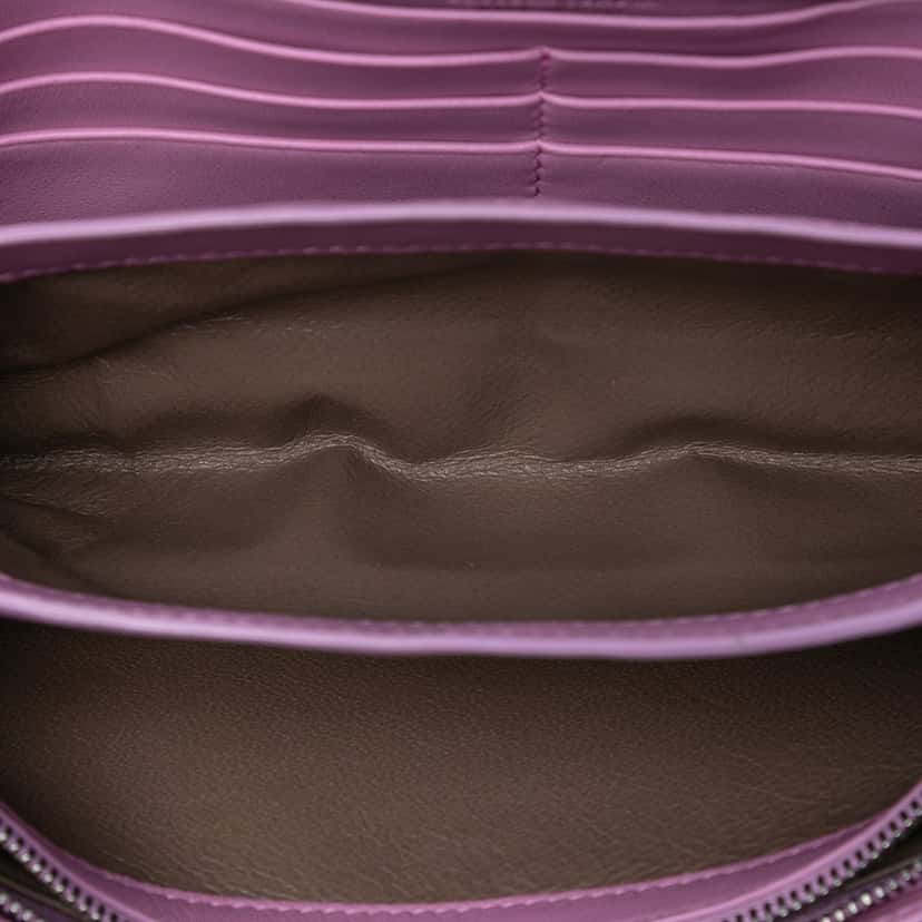 Bottega Veneta Nappa Intrecciato Continental Wallet on Chain Purple Leather Very good condition - Model View