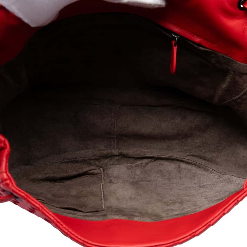 Bottega Veneta Nappa Intrecciato Flap Crossbody Red Leather Very good condition - Model View