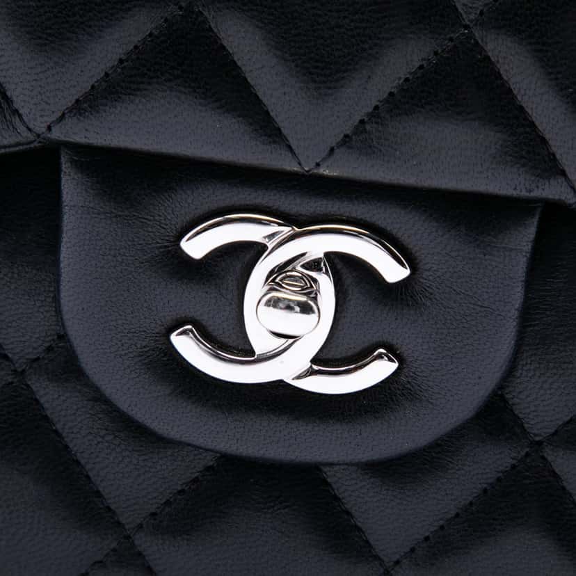 Chanel Jumbo Classic Lambskin Double Flap Black Leather Very good condition - Box View