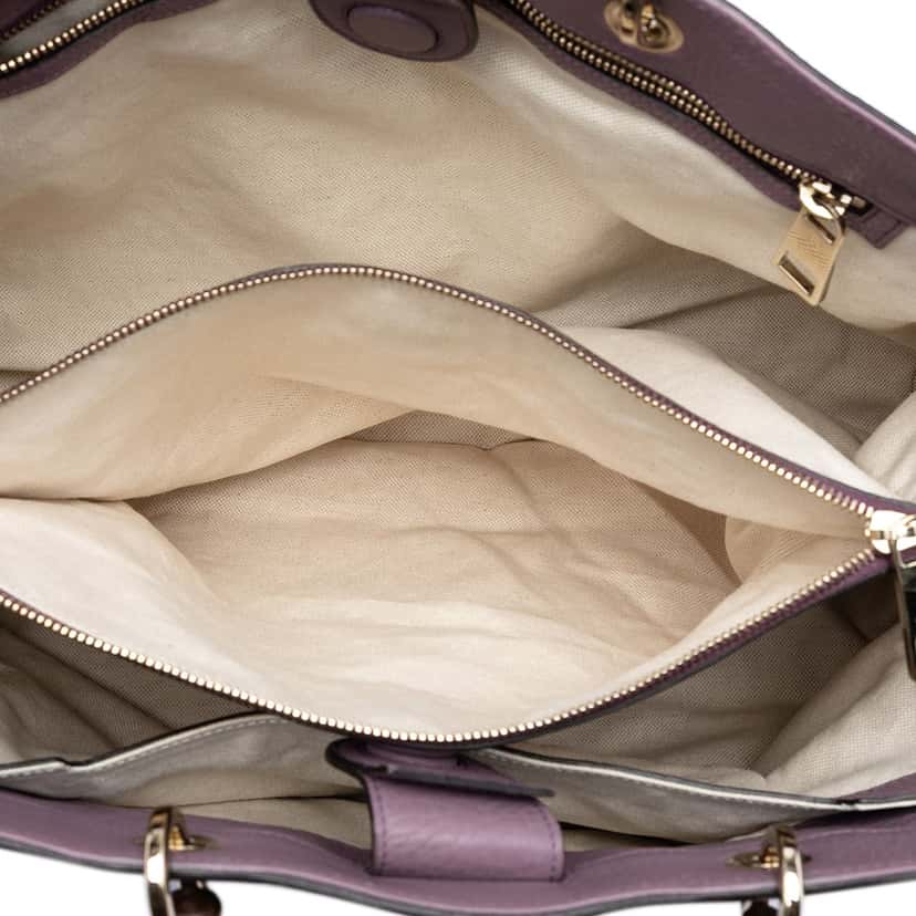 Gucci Large Calfskin Bamboo Shopper Satchel Purple Leather Very good condition - Model View