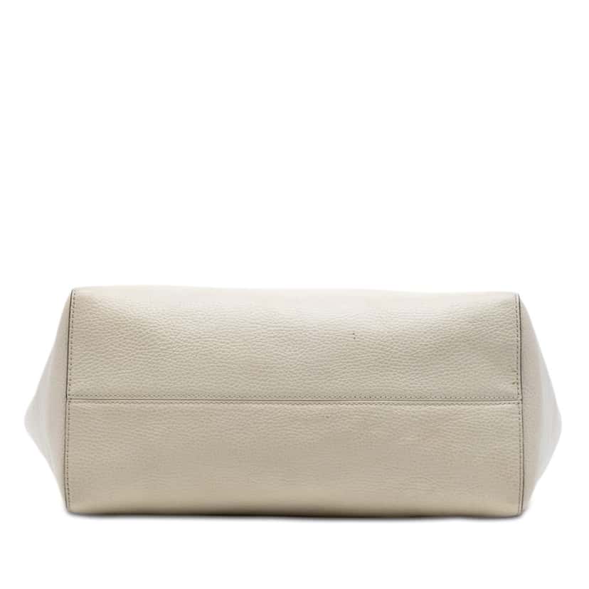 Gucci Medium Leather Swing Tote White Leather Very good condition - Inside View