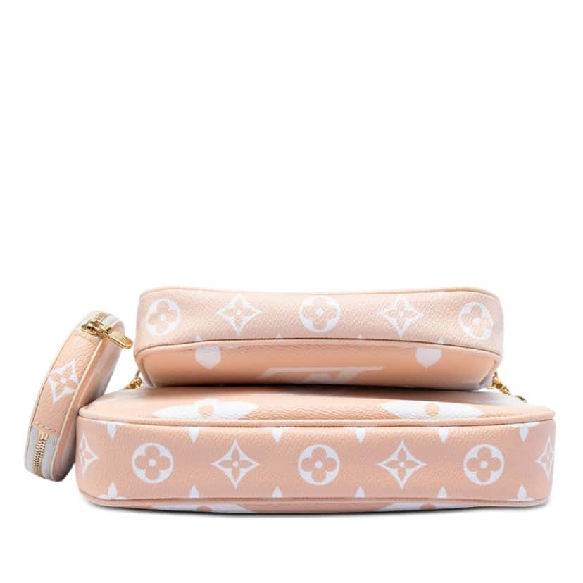 Louis Vuitton Monogram Giant By The Pool Multi Pochette Accessoires Beige Very good condition - Inside View