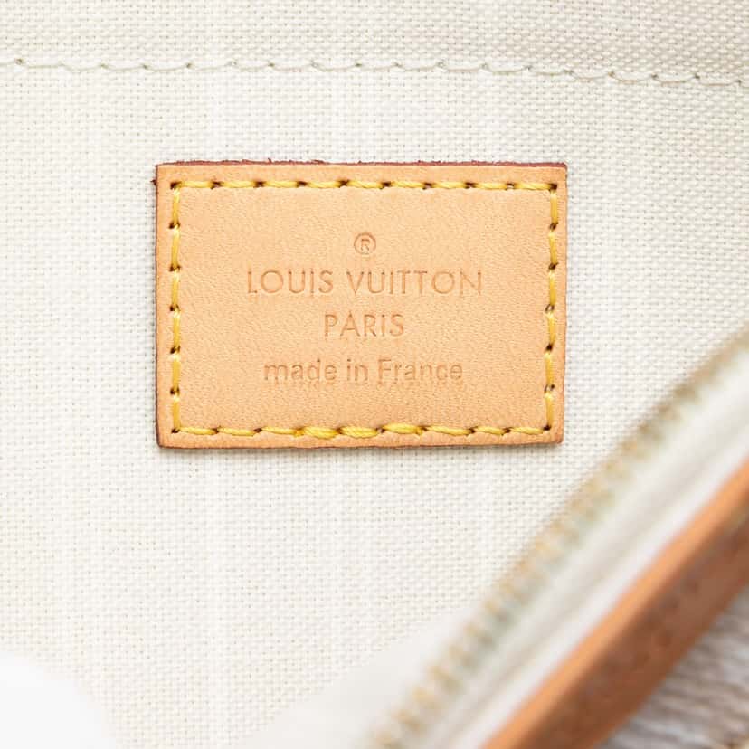 Louis Vuitton Monogram Giant By The Pool Multi Pochette Accessoires Beige Very good condition - Box View