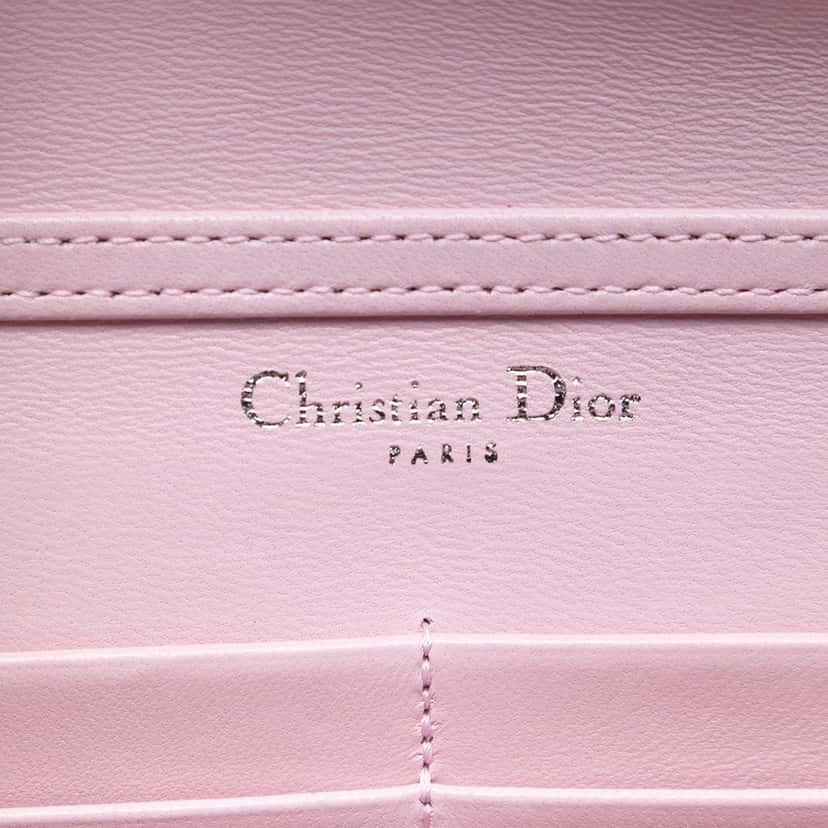Dior Leather Patch Embroidered Diorama Wallet On Chain Pink Leather Very good condition - Box View