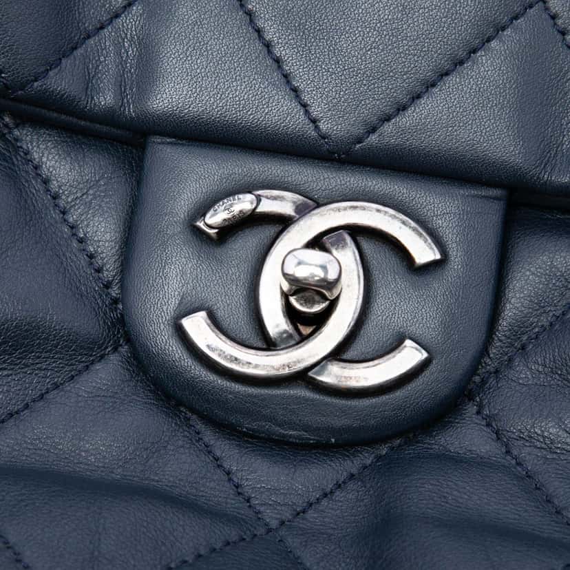 Chanel Quilted Calfskin Coco Pleats Flap Blue Leather Very good condition - Box View