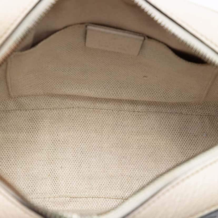 Gucci Small Tricolor Leather Soho Disco Crossbody Black Leather Very good condition - Model View