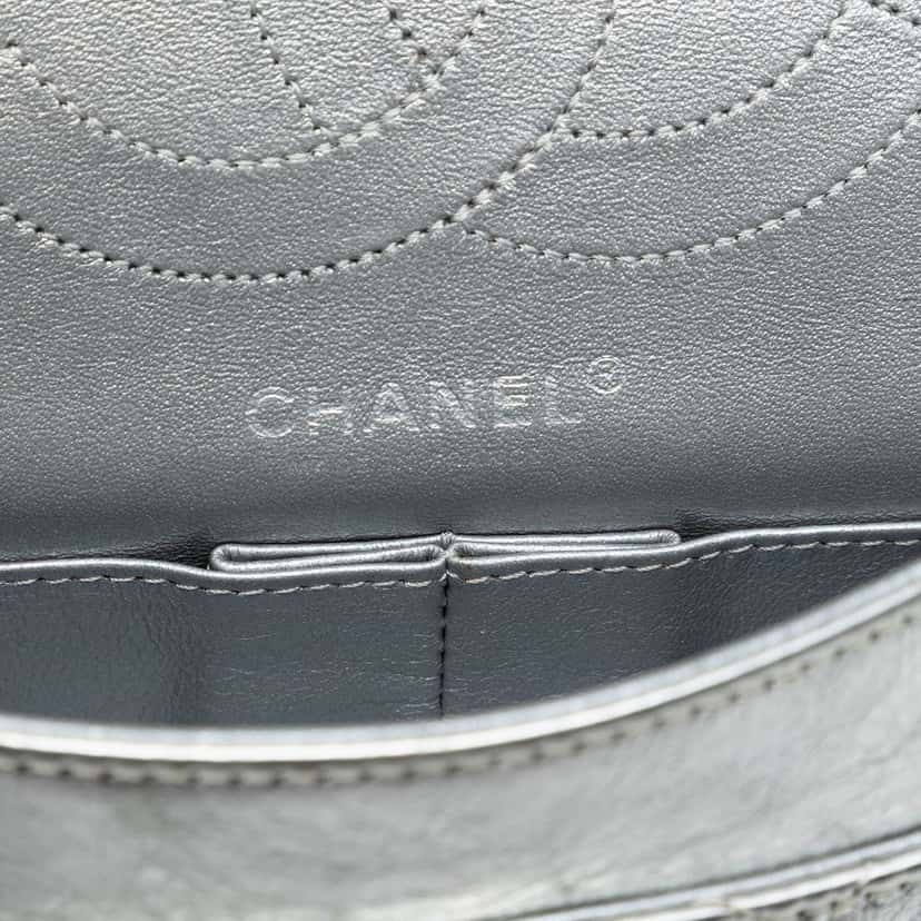 Chanel Metallic Aged Calfskin Reissue 2.55 Double Flap 225 Silver Leather Very good condition - Box View