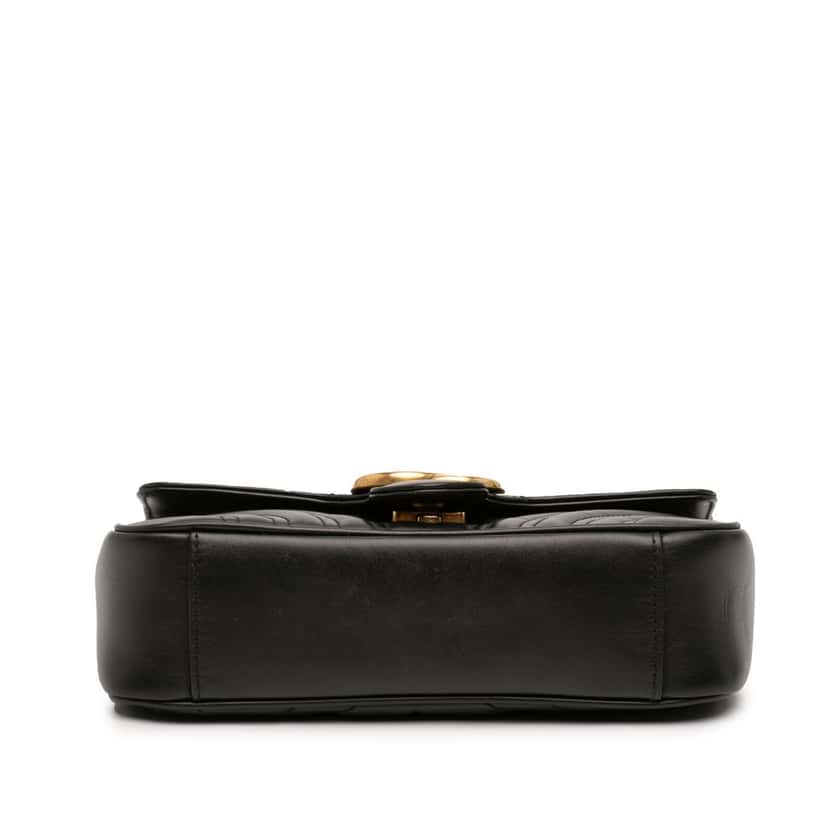 Gucci Small GG Marmont Matelasse Leather Shoulder Bag Black Leather Very good condition - Inside View