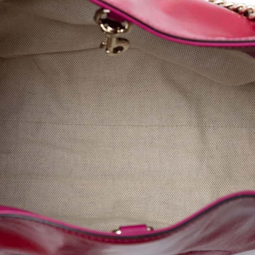 Gucci Medium Patent Soho Chain Tote Pink Leather Very good condition - Model View
