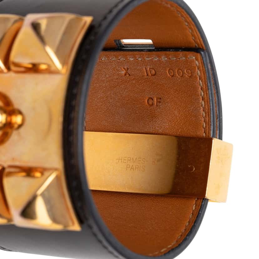 Hermès Swift and Gold Plated Collier de Chien Bracelet S Black Leather Very good condition - Model View