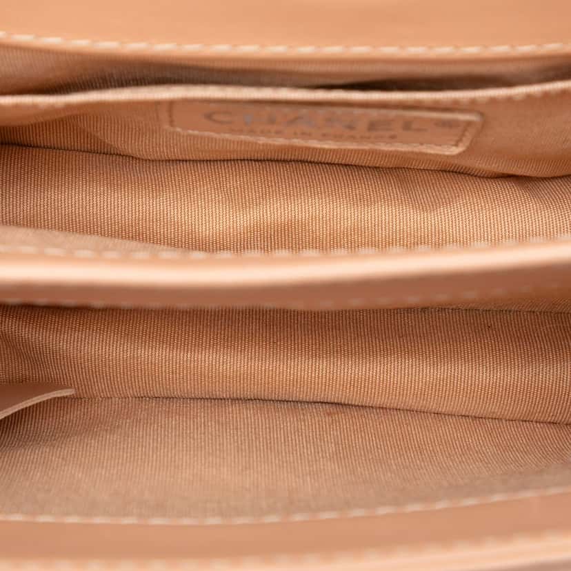 Chanel Small Calfskin Braided Chic Flap Brown Leather Very good condition - Model View