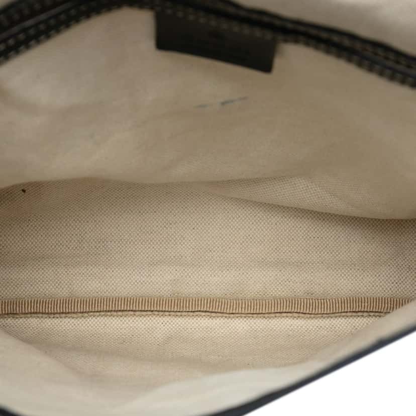 Gucci GG Supreme Crossbody Beige Very good condition - Model View