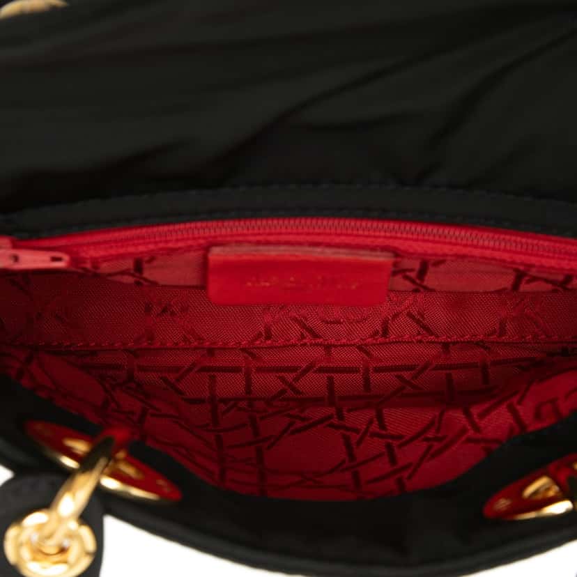 Dior Mini Nylon Cannage Lady Dior Black Very good condition - Model View