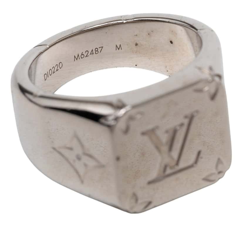 Louis Vuitton Brass Monogram Signet Ring M Silver Metal Very good condition - Box View