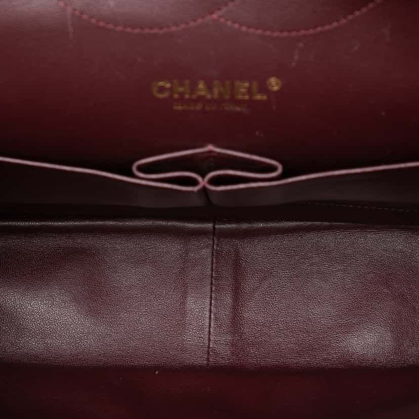 Chanel Jumbo Classic Lambskin Double Flap Black Leather Very good condition - Model View