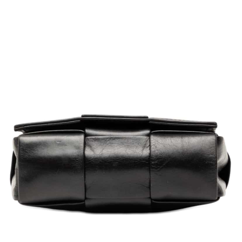Bottega Veneta Candy Paper Calfskin Intrecciato Cassette Crossbody Black Leather Very good condition - Inside View